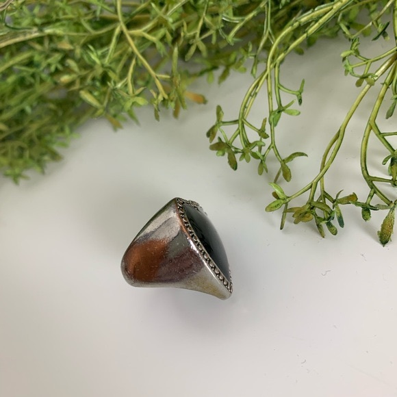 F21 Lot of 5 Statement Rings - Picture 8 of 8